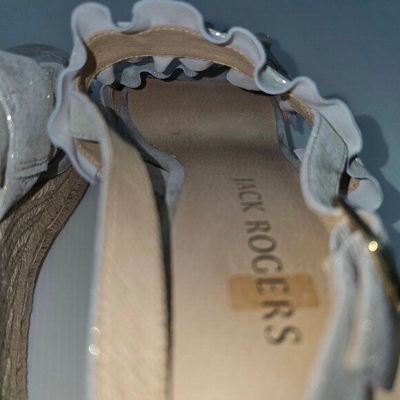 Jack Rogers Rosie Ruffle Sandal Womens 11 Metallic Platinum Wedge Espadrille - Picture 10 of 13